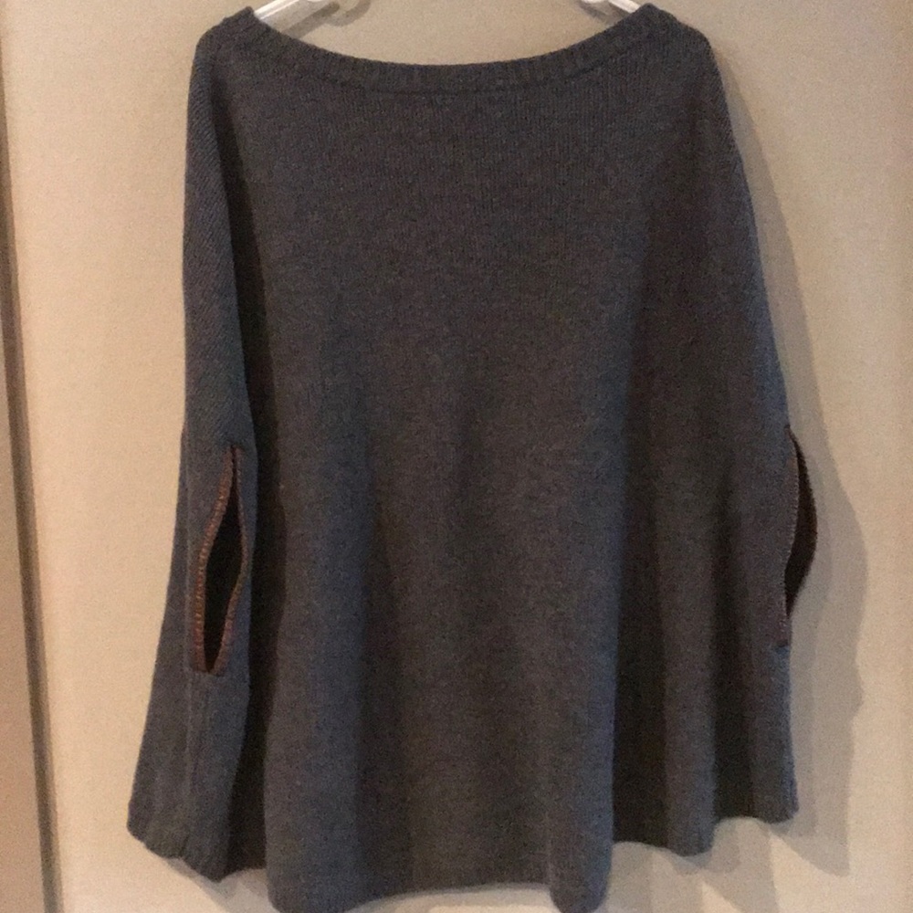 Banana Republic 100% Merino Extra Fine Wool Poncho